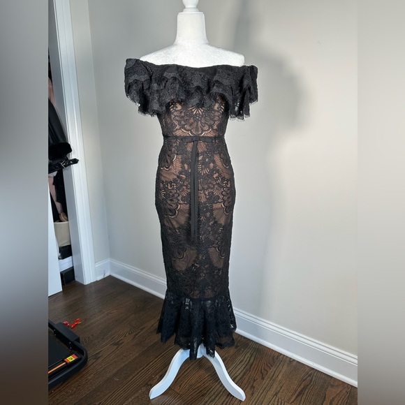 MARCHESA NOTTE LACE OFF SHOULDER DRESS SIZE 0 - Picture 11 of 11